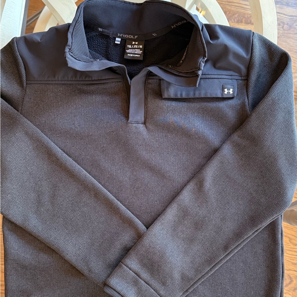 Under Armour Youth XL Black Half-Zip Performance Pullover